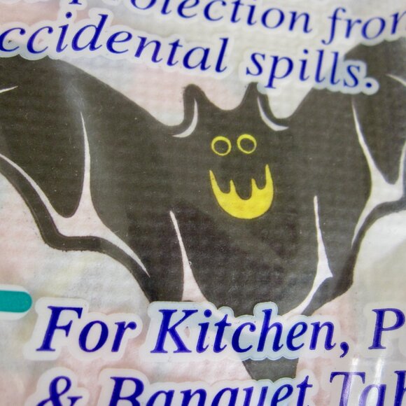 Vintage 90s Beach Halloween Paper Table Cover Plastic Backed Pumpkins Bats NOS - Picture 3 of 5